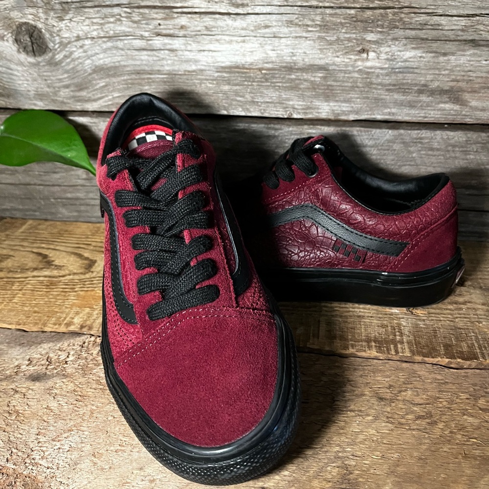 NEW Breana Geering VANS Old Skool Skateboarding Shoes - W7.0, EU37, M5.5
